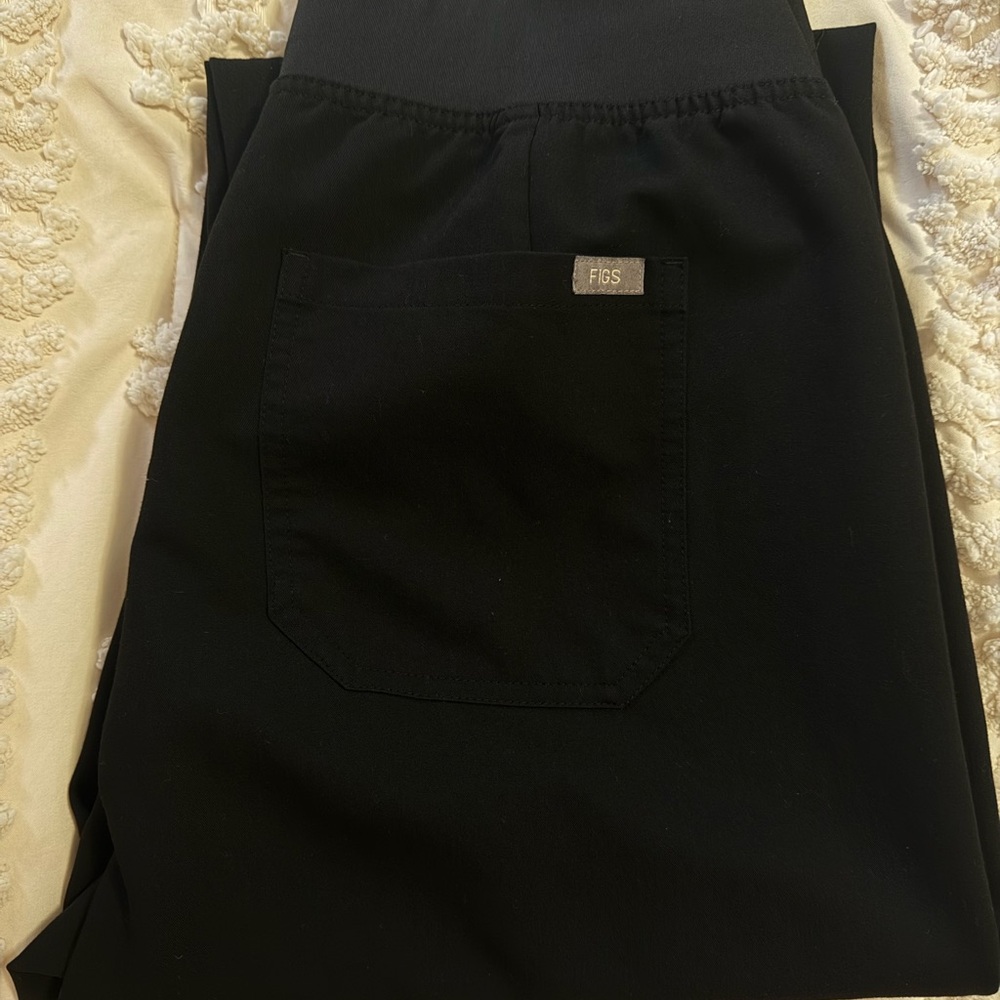 Figs Women's Black Joggers